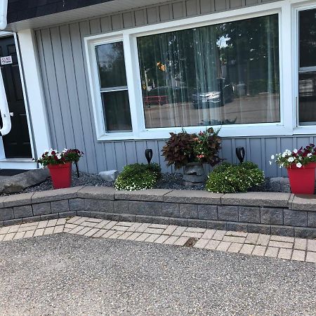 New Rockland Motel Bobcaygeon Екстериор снимка