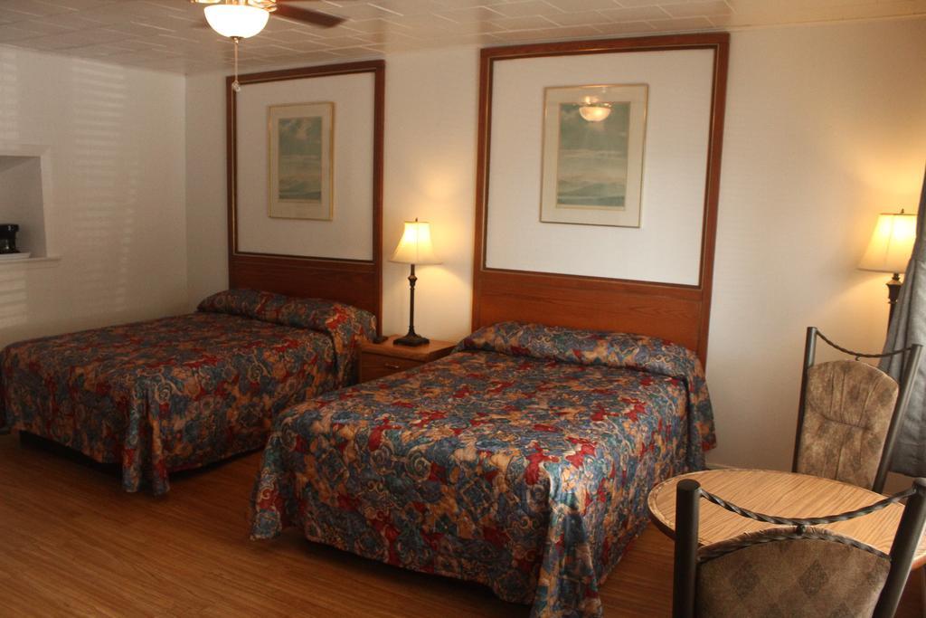 New Rockland Motel Bobcaygeon Стая снимка
