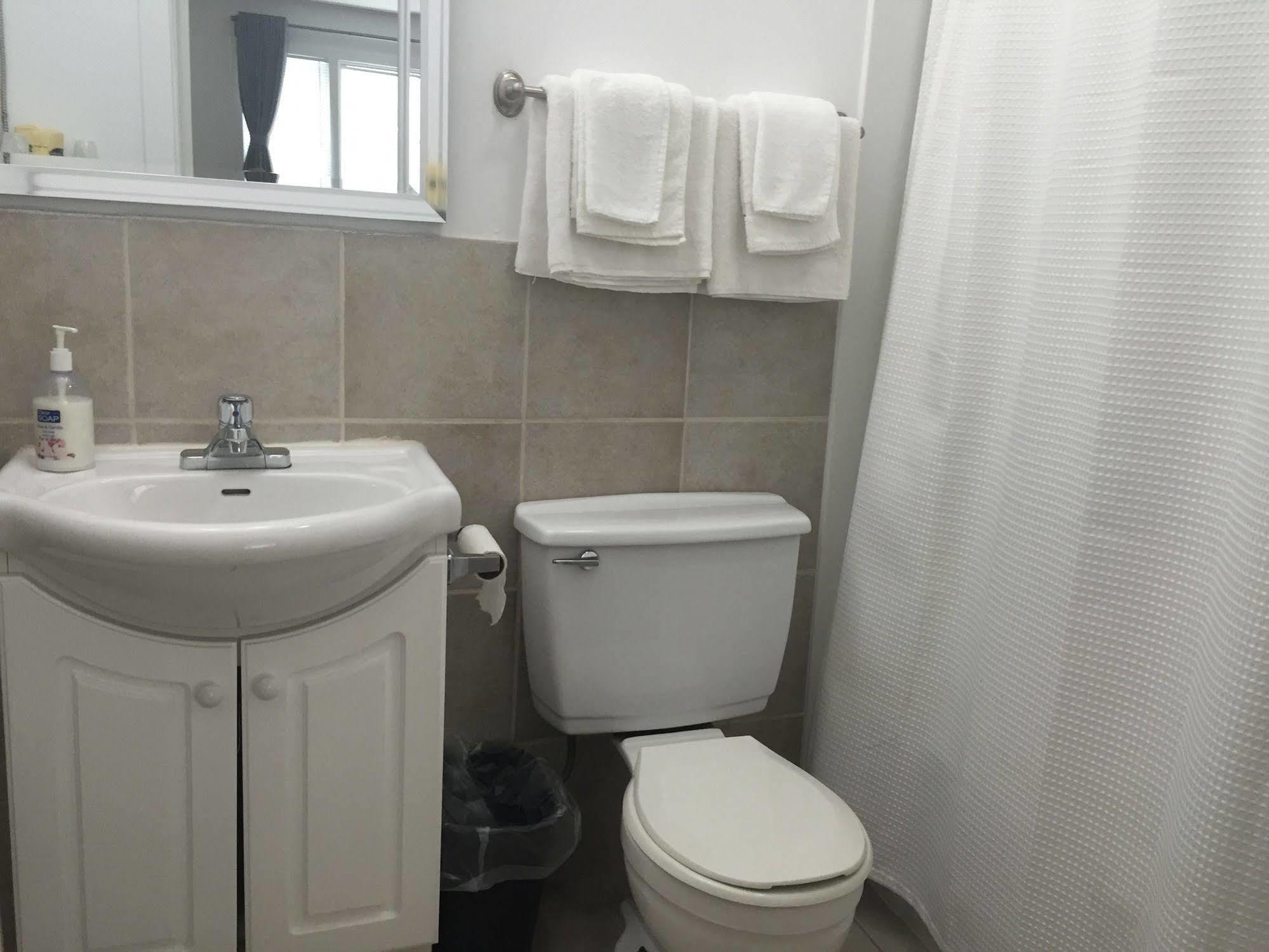 New Rockland Motel Bobcaygeon Екстериор снимка