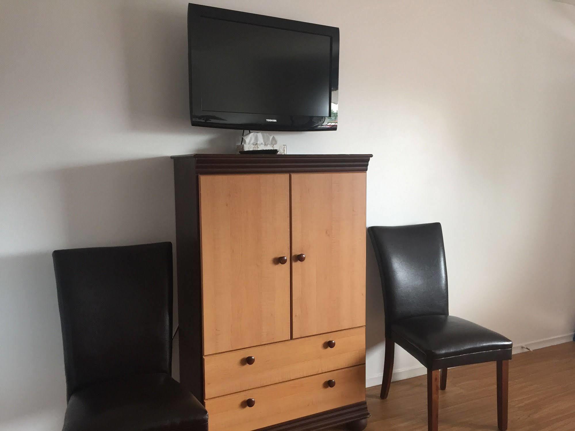 New Rockland Motel Bobcaygeon Екстериор снимка